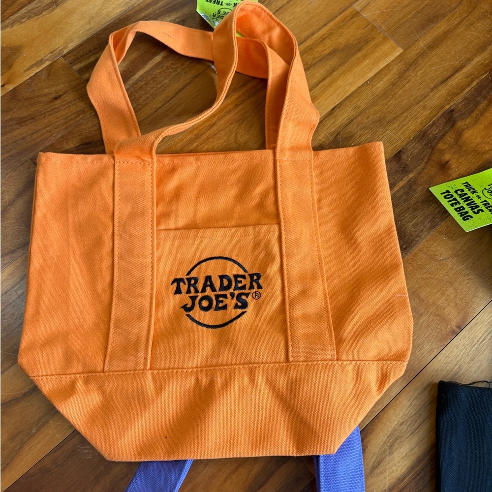 Trader Joe’s Fall/Halloween Mini Canvas Tote Bag Set, all 4, NEW - Picture 5 of 7